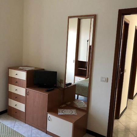 " La Casa Di Cici" Apartment Lavagna Bagian luar foto